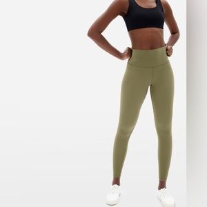 Everlane The Perform Legging Lichen Green